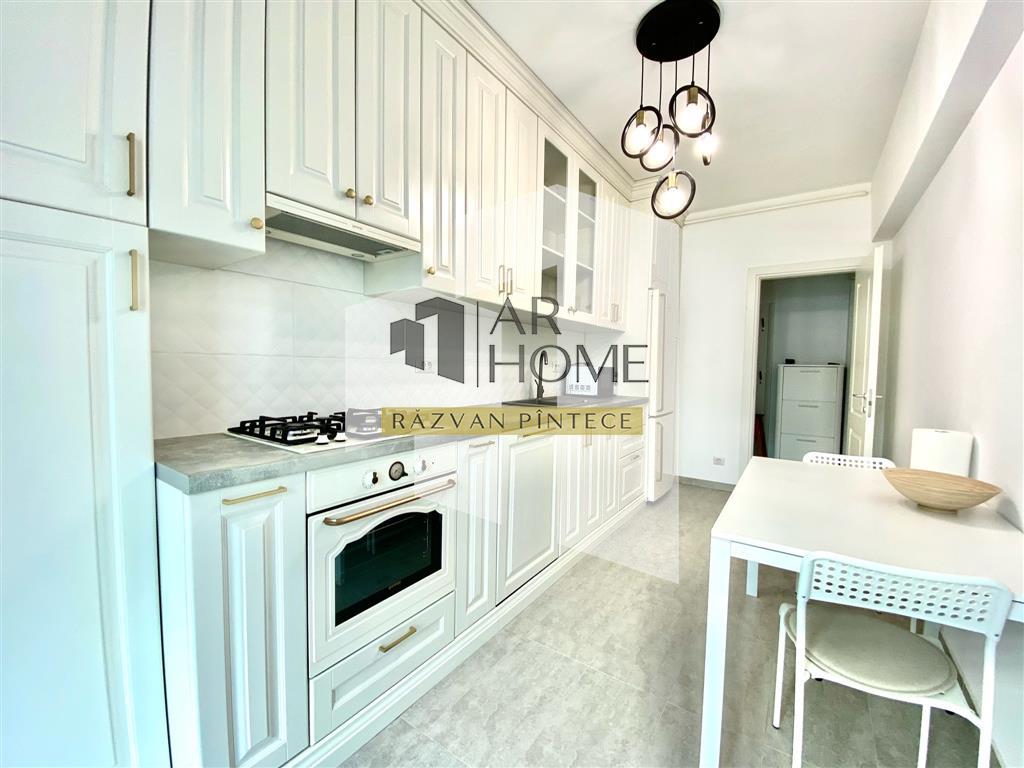 Apartament 2 camere de lux bloc nou zona Albert MRS Smart Ploiesti