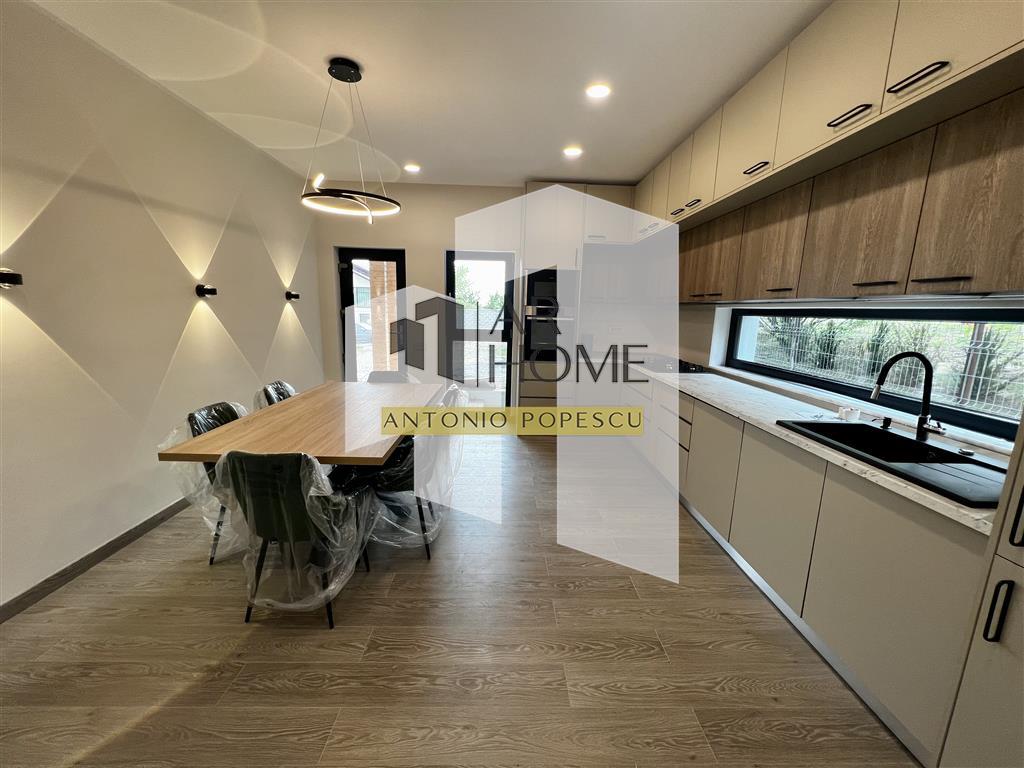 Vanzare casa 5 camere, de lux, constructie noua, in Paulesti