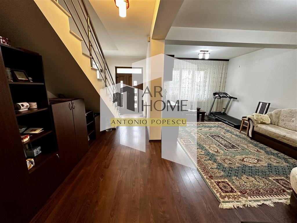 Vanzare casa 5 camere, in Ploiesti, zona Albert.