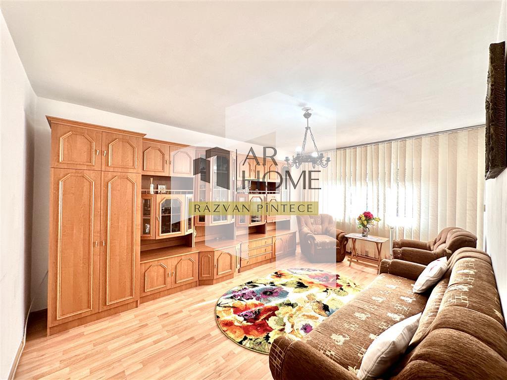 Apartament 2 camere decomandat centrala termica Mihai Bravu Ploiesti