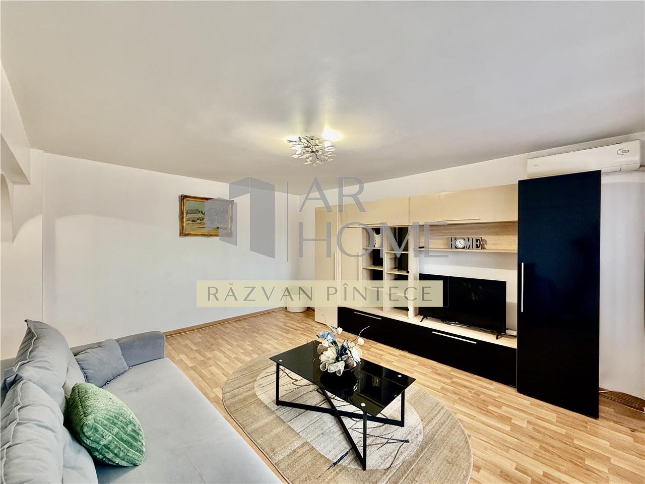 Apartament 2 camere, foarte spatios, ultracentral Catedrala, Ploiesti