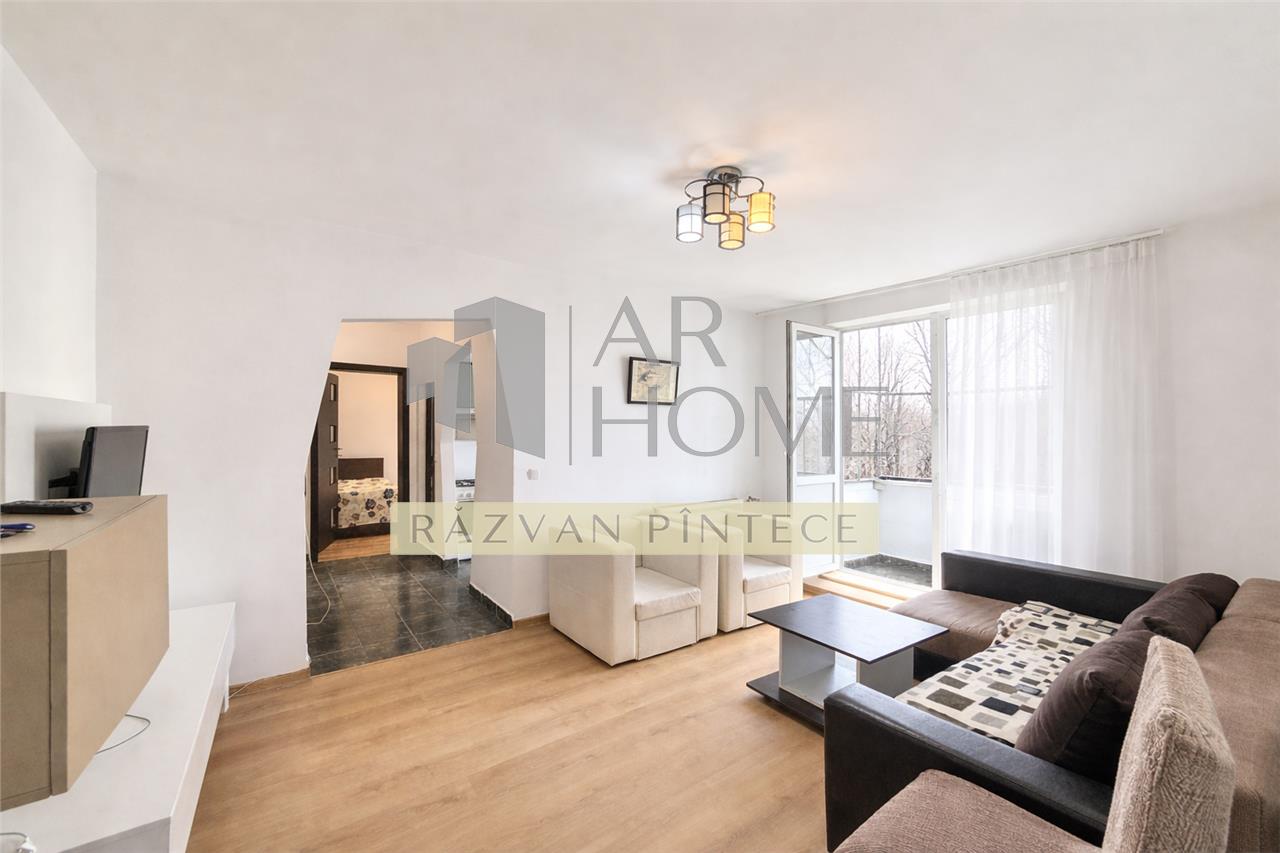 Apartament 3 camere, renovat si spatios, zona Nord Cina, Ploiesti