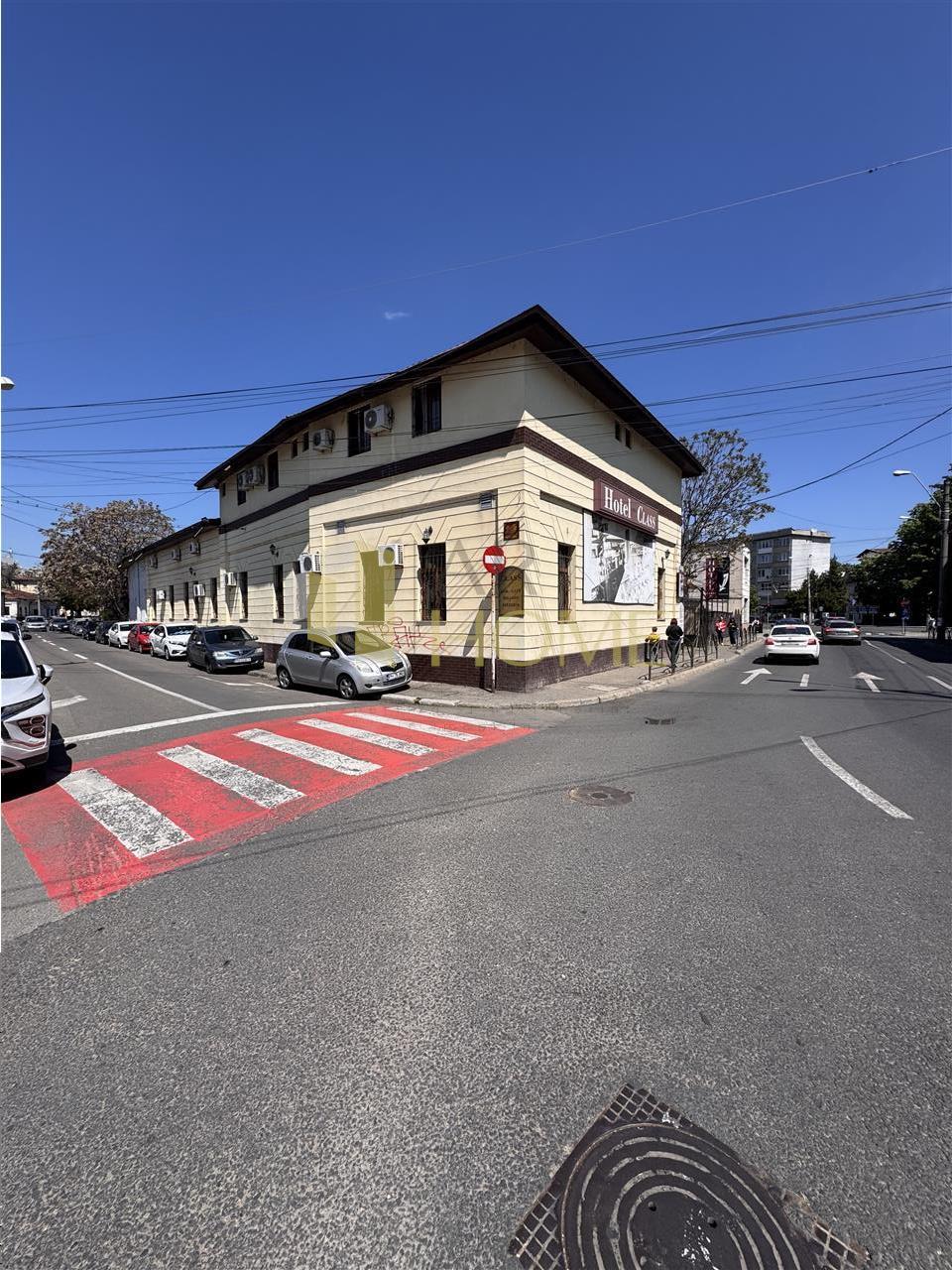 Hotel, cl?dire 18 camere, in Ploie?ti, ultracentral