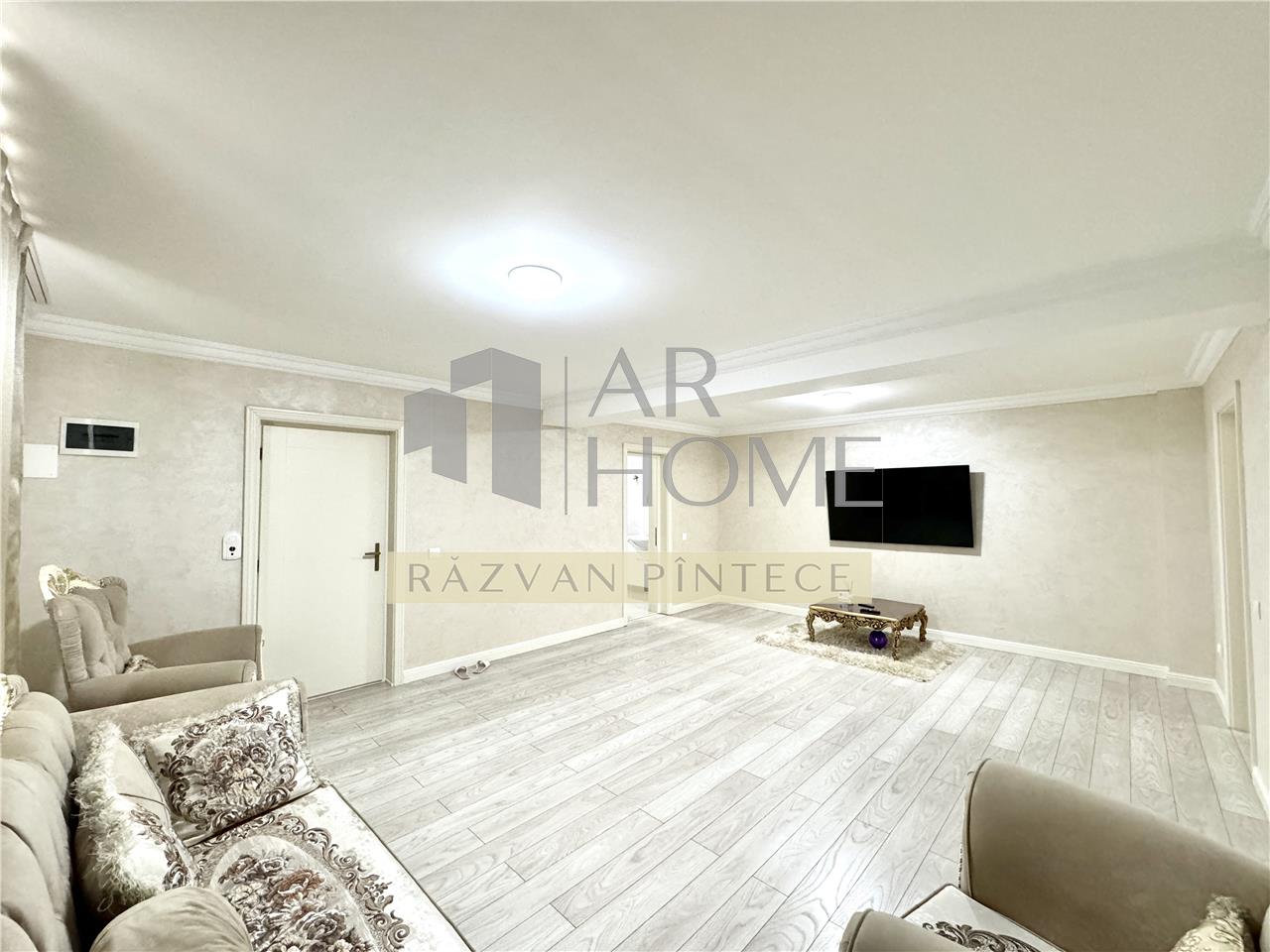 Apartament 2 camere, bloc nou, parcare, zona centrala, Ploiesti
