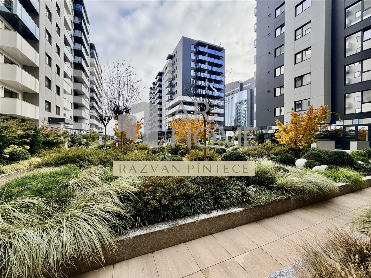 Apartament 2 camere de lux, prima inchiriere, parcare subterana, Cortina North