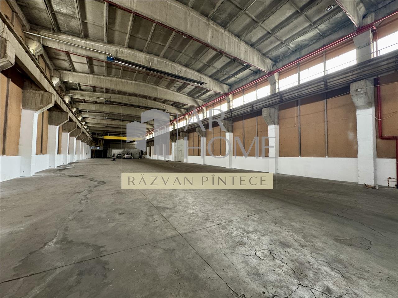 Hala industriala 2500 mp, birouri 400 mp si platforma betonata, zona Nord, Ploiesti