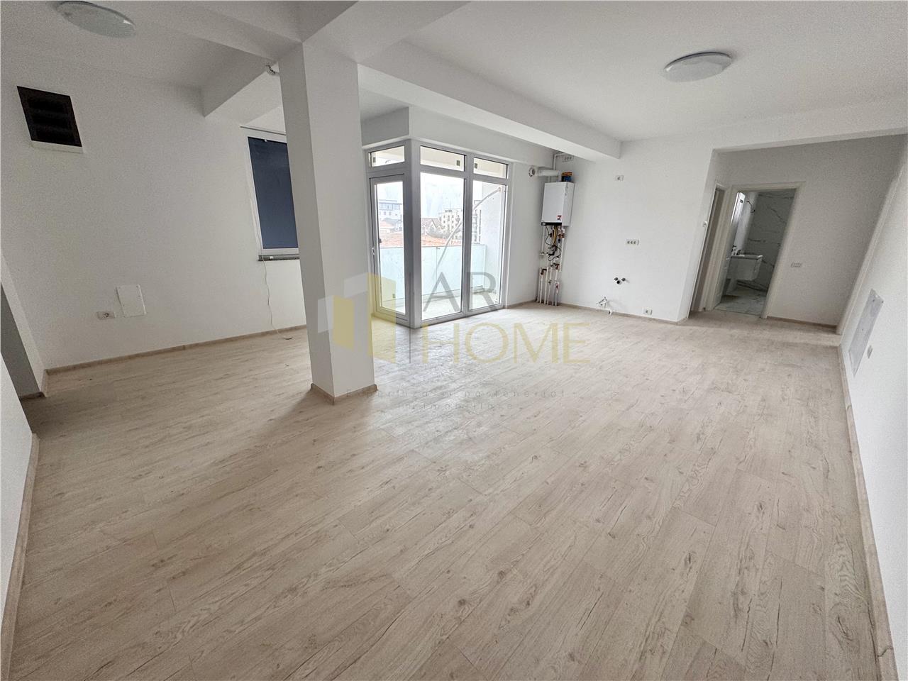 Vanzare apartament 3 camere, 2 locuri de parcare, bloc nou, Ploiesti, Albert