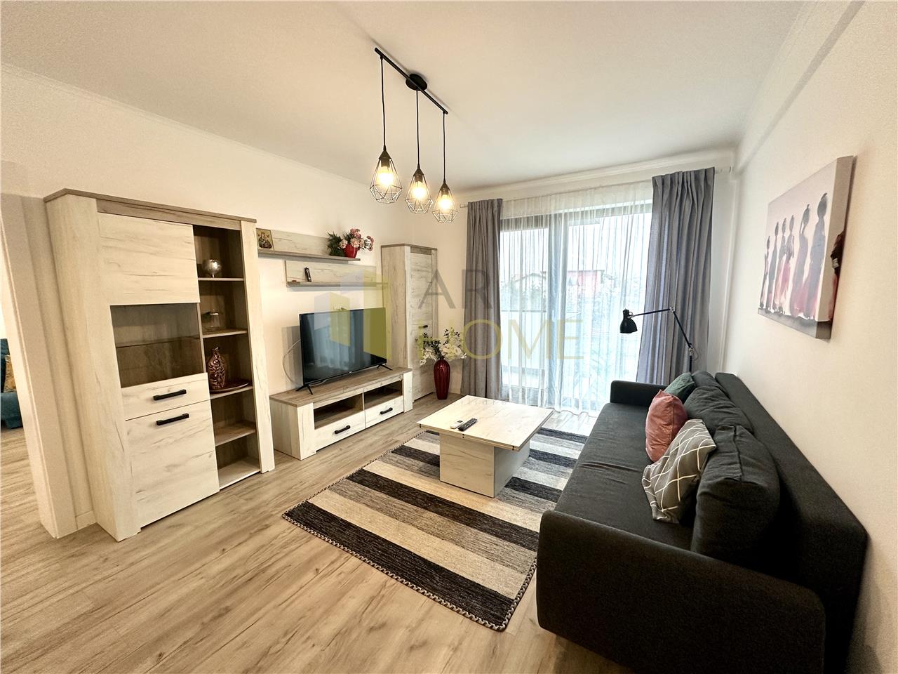 Inchiriere apartament 3 camere, Ploiesti, zona  Albert, parcare proprie