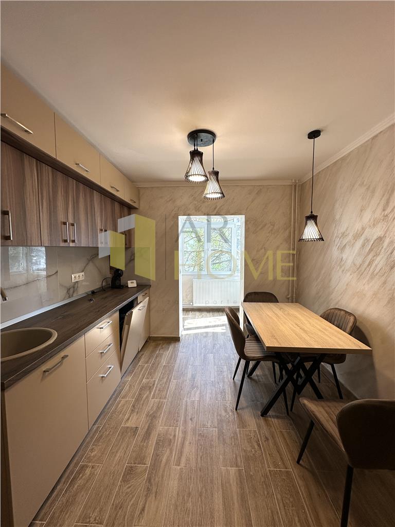 Apartament de lux, prima inchiriere, centrala proprie, zona Paltinis, Ploiesti