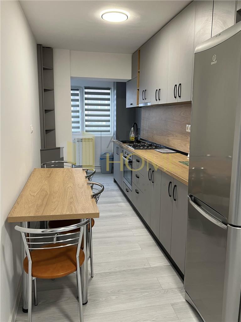 Inchiriere apartament 2 camere, Ploiesti, zona 9 mai