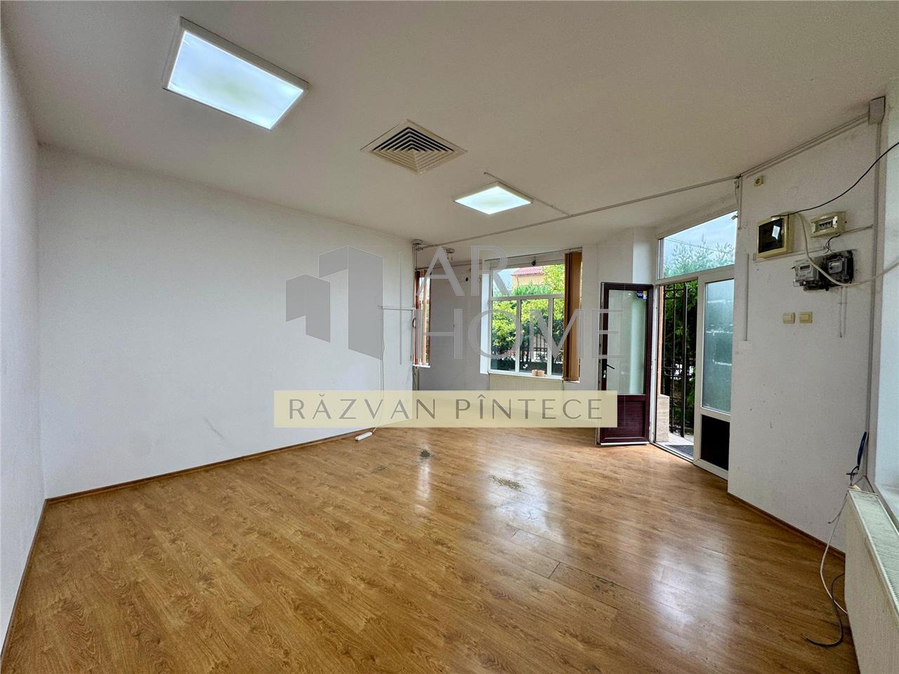 Inchiriere spatiu birouri, 71 mp, parter, central, Ploiesti