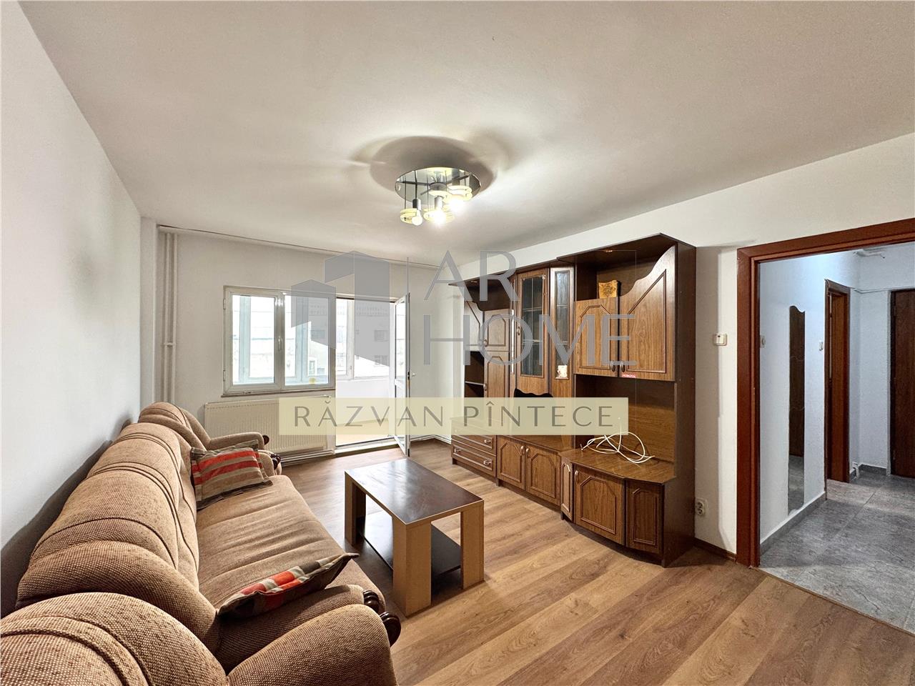 Inchiriere apartament 3 camere, centrala termica, ultracentral, Ploiesti.