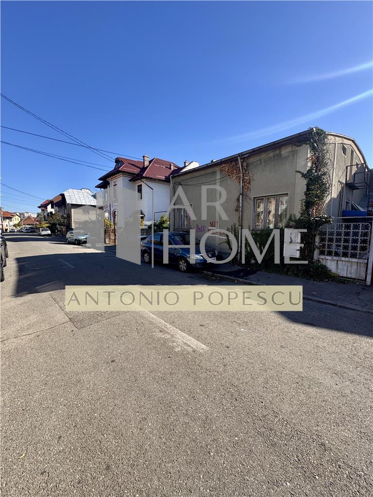 Casa 4 camere, 2 intrari, Ploiest, Bd. Castanilor