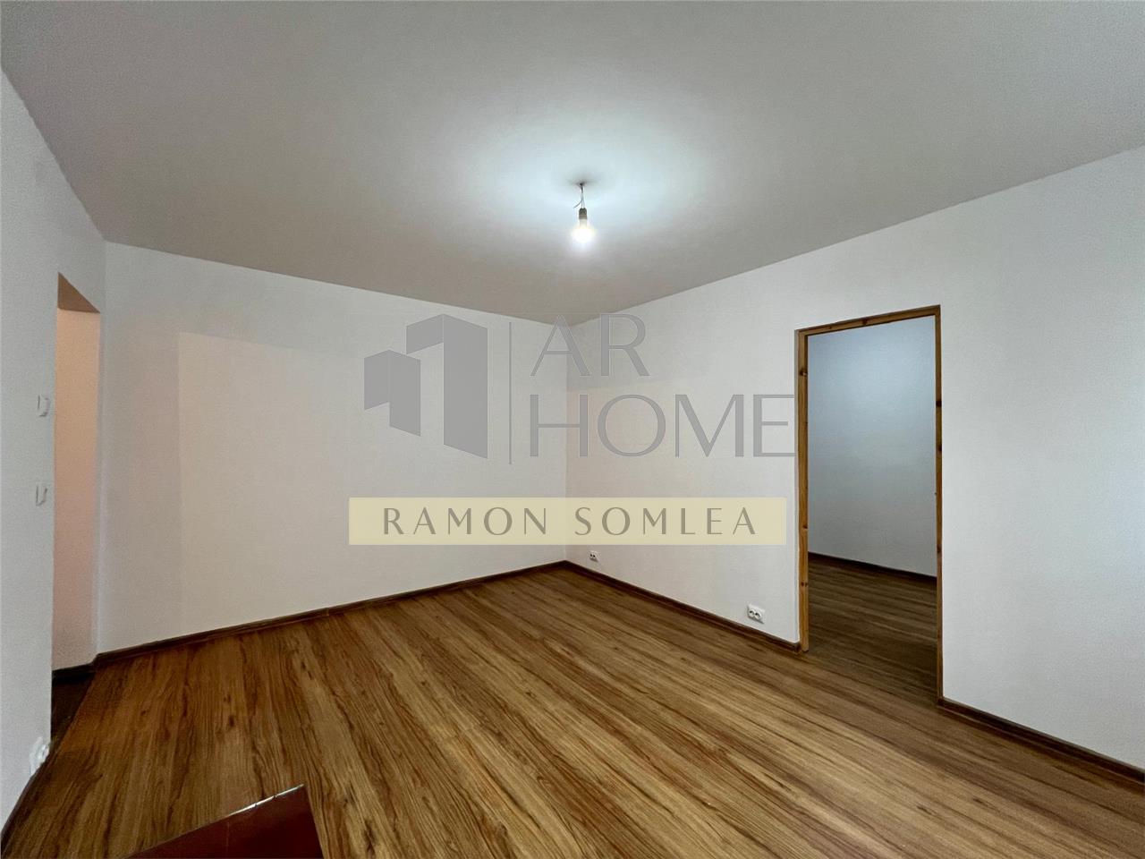 Vanzare apartament 3 camere, renovat, zona Malu Rosu, Ploiesti