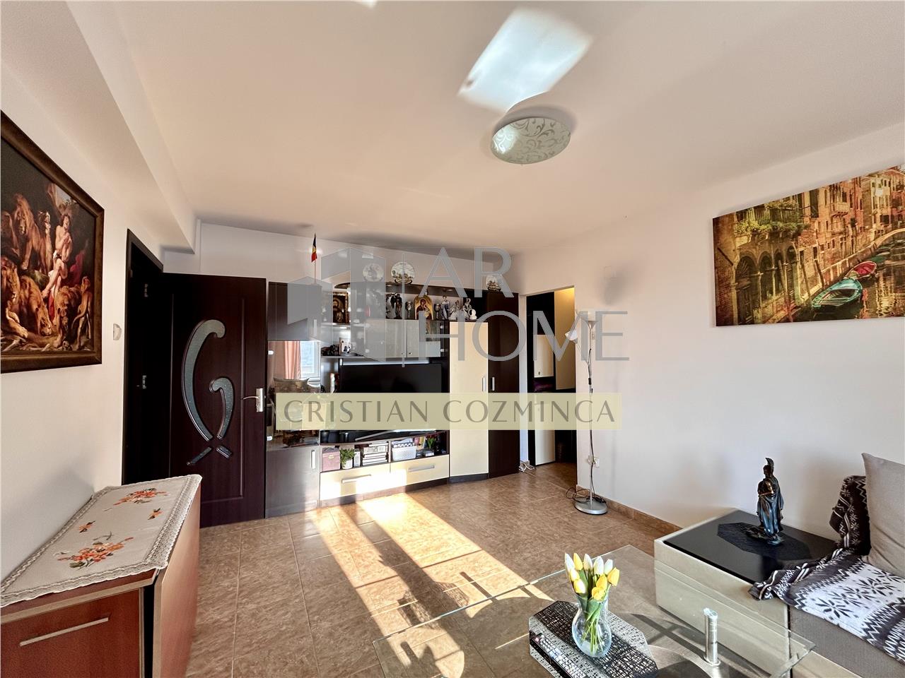 Apartament 2 camere, semidecomandat, Sud, Ploiesti