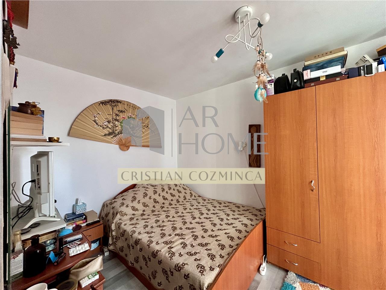 Apartament 3 camere, semidecomandat, 50.35 mp, Bd. Bucuresti, Ploiesti