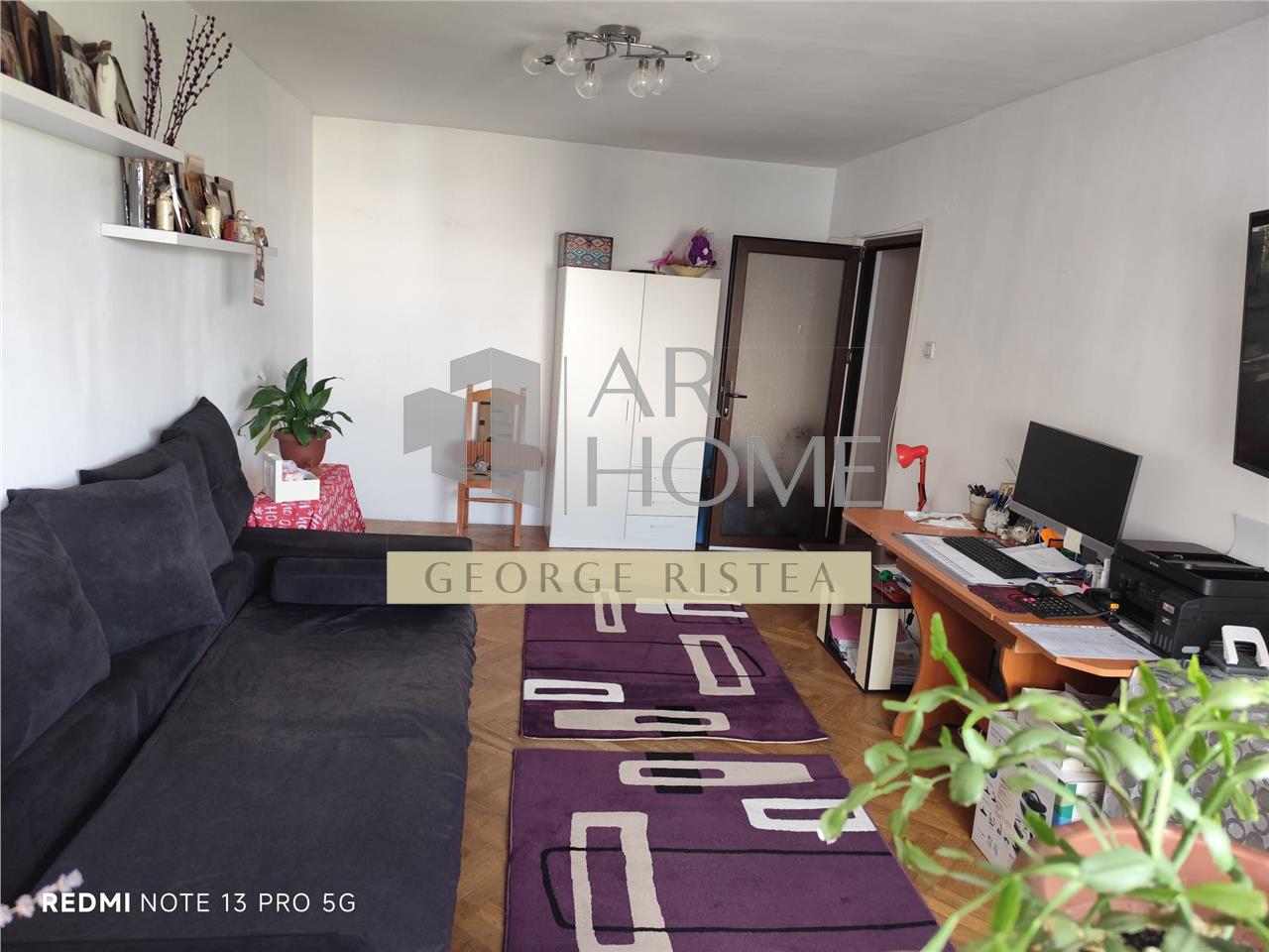 Ploiesti Mega Image 4 camere, 85 mp sc