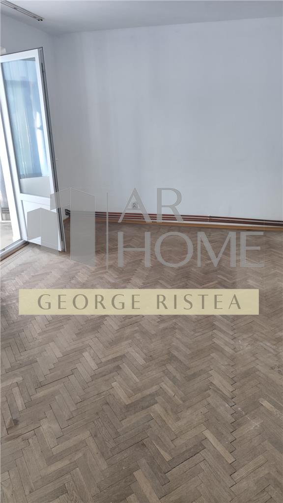 Podu Inalt 3 camere etaj 4