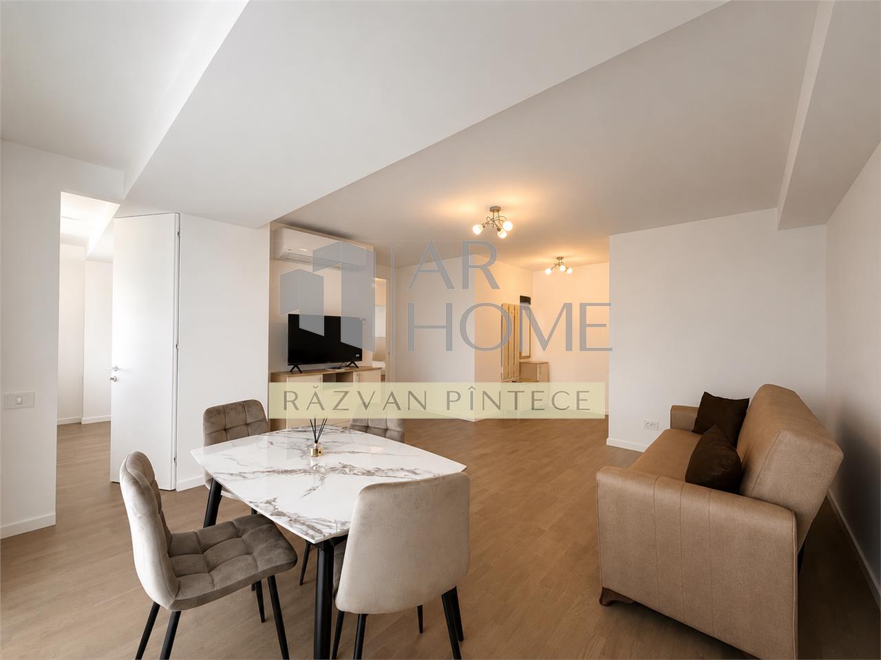 Apartament 2 camere, parcare, bloc Bucegi 12, ultracentral Ploiesti