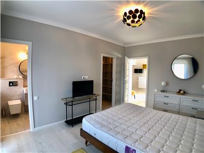 Apartament 3 camere, de lux, curte proprie, Albert, Ploiesti