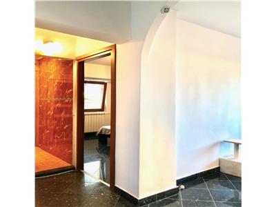 Apartament lux, 4 camere, sauna, jacuzzi, zona ultracentrala, Ploiesti