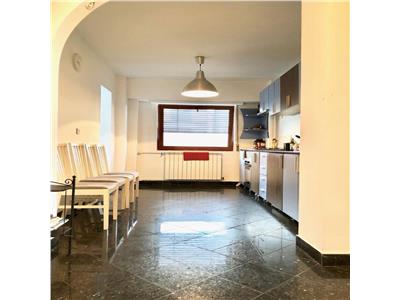 Apartament lux, 4 camere, sauna, jacuzzi, zona ultracentrala, Ploiesti