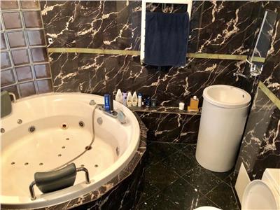 Apartament lux, 4 camere, sauna, jacuzzi, zona ultracentrala, Ploiesti