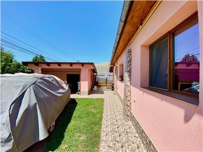 Casa cu 310 mp teren,garaj, la 15 minute de Ploiesti, comuna Brazi