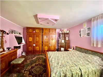 Casa P+1E si anexe, 2600 mp , Poienarii Burchi, Prahova