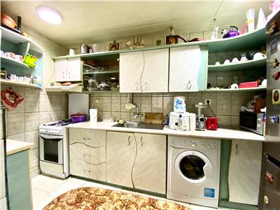 Casa P+1E si anexe, 2600 mp , Poienarii Burchi, Prahova