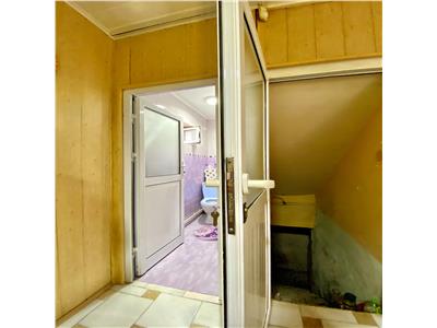 Casa P+1E si anexe, 2600 mp , Poienarii Burchi, Prahova