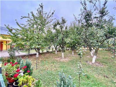 Casa P+1E si anexe, 2600 mp , Poienarii Burchi, Prahova
