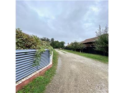 Casa P+1E si anexe, 2600 mp , Poienarii Burchi, Prahova