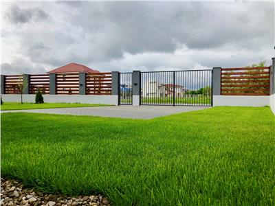 Vila de lux, 4 camere, 3 bai, mobilata si utilata, Albert Ploiesti