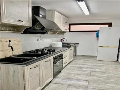 Vila P+1E+M, 15 camere, 32 locuri cazare, zona Mall AFI Palace, Ploiesti