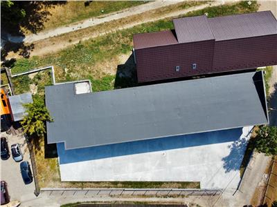 Hala industriala, renovata complet, 280 mp, central Moreni, Dambovita