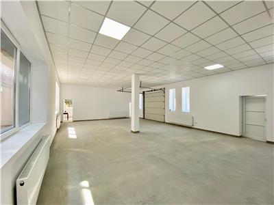 Hala industriala, renovata complet, 280 mp, central Moreni, Dambovita