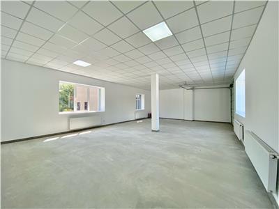 Hala industriala, renovata complet, 280 mp, central Moreni, Dambovita