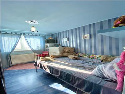 Apartament 4 camere, renovat, centrala termica ,Malu Rosu, Ploiesti
