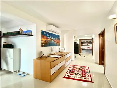 Apartament 4 camere, renovat, centrala termica ,Malu Rosu, Ploiesti
