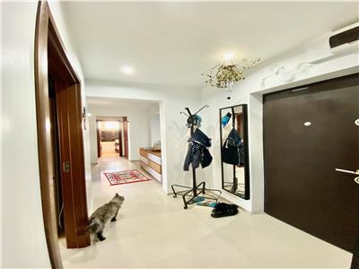 Apartament 4 camere, renovat, centrala termica ,Malu Rosu, Ploiesti