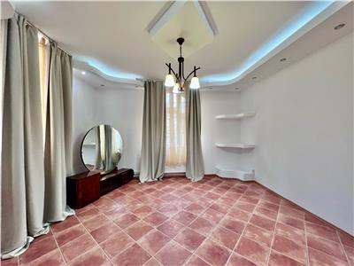 Casa 96 mp, pretabil spatiu birouri, Gheorghe Doja, central, Ploiesti