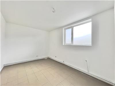 Spatiu 100 mp, curte 50 mp, zona Buna Vestire, Ploiesti