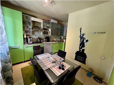 Vanzare casa 4 camere, de tip insiruit, Ploiesti, zona Nord