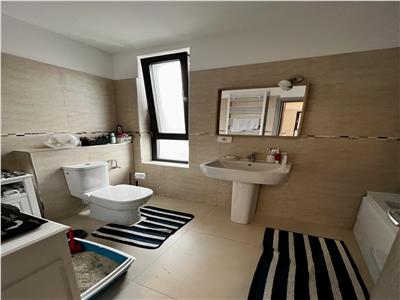 Vanzare casa 4 camere, in Ploiesti, zona cartier Albert