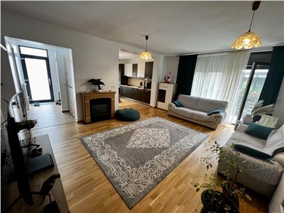 Vanzare casa 4 camere, in Ploiesti, zona cartier Albert