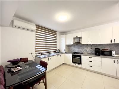 Casa de vanzare P+1E+M, mobilata utilata, Irish Park Albert Ploiesti