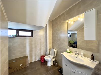 Vila tip duplex, P+1E, 3 camere, situata in cartier select, Paulesti