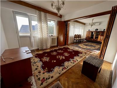 Vanzare apartament 5 camere, in Ploiesti, zona ultracentrala