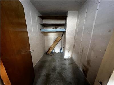 Vanzare apartament 5 camere, in Ploiesti, zona ultracentrala